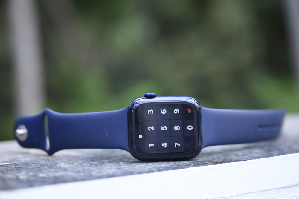 10 Hidden Apple Watch Hacks One Must Know About