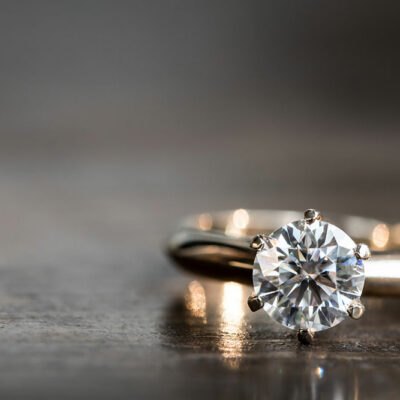 10 things to consider before buying an engagement ring