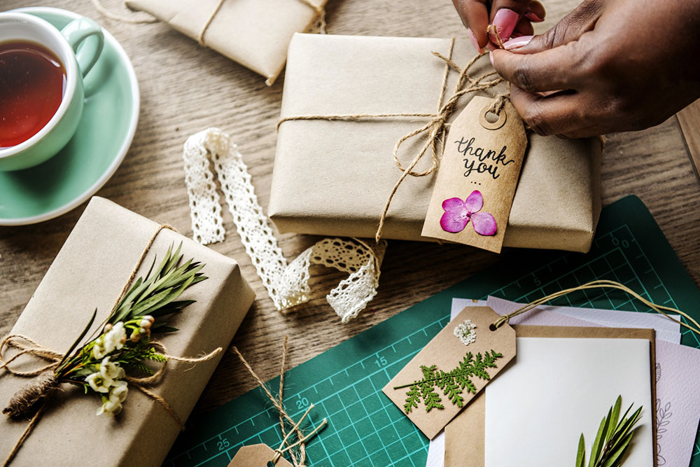 10 unique and creative gift ideas for loved ones