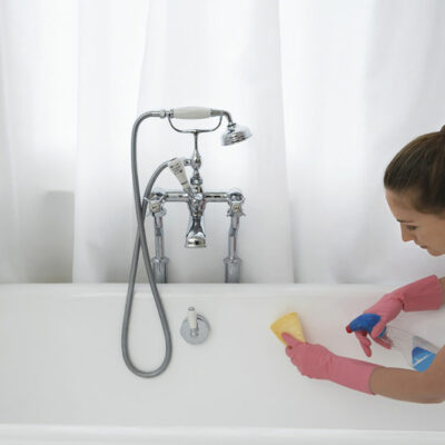 20 bathroom cleaning mistakes to avoid