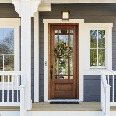 4 common mistakes to avoid while choosing a front door for the house