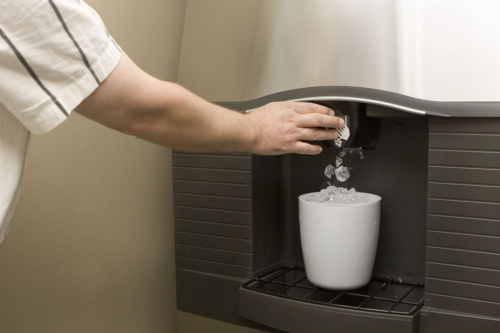 5 mistakes to avoid when buying an ice machine