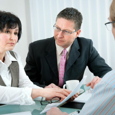 6 tips to find the right divorce attorney