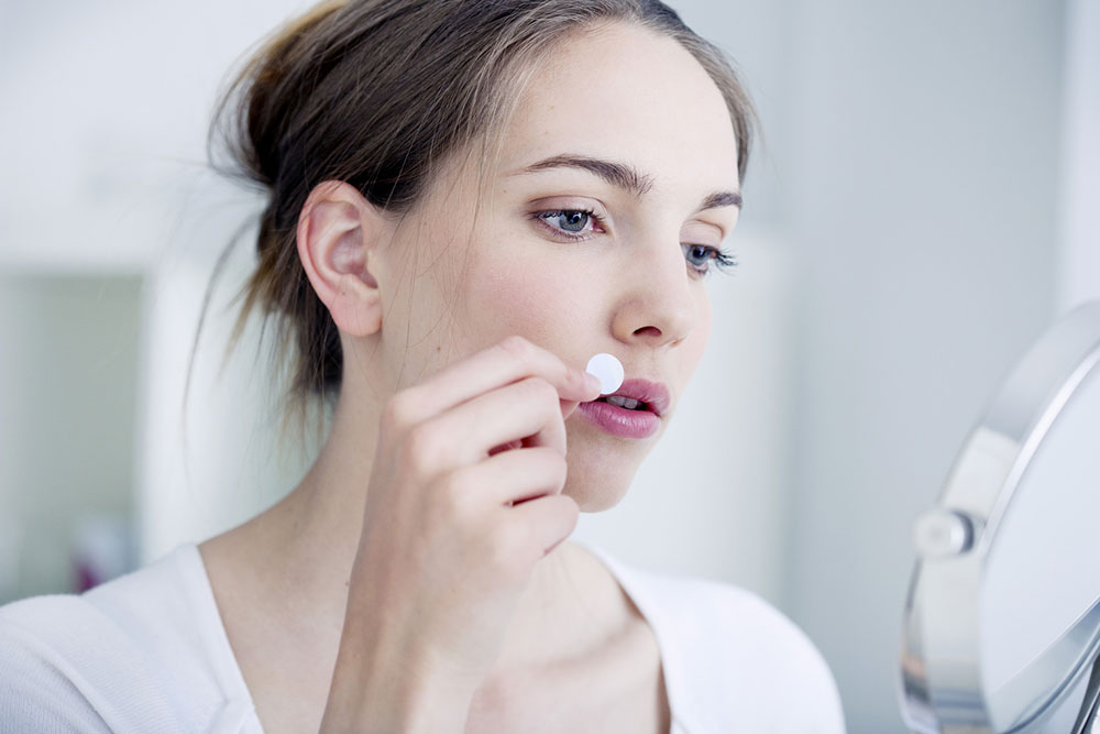 6 common mistakes that result in dry lips