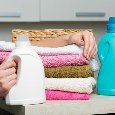 6 senior-friendly liquid detergents