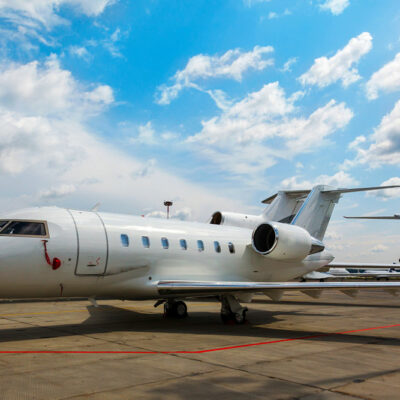 7 factors to consider before renting a private jet