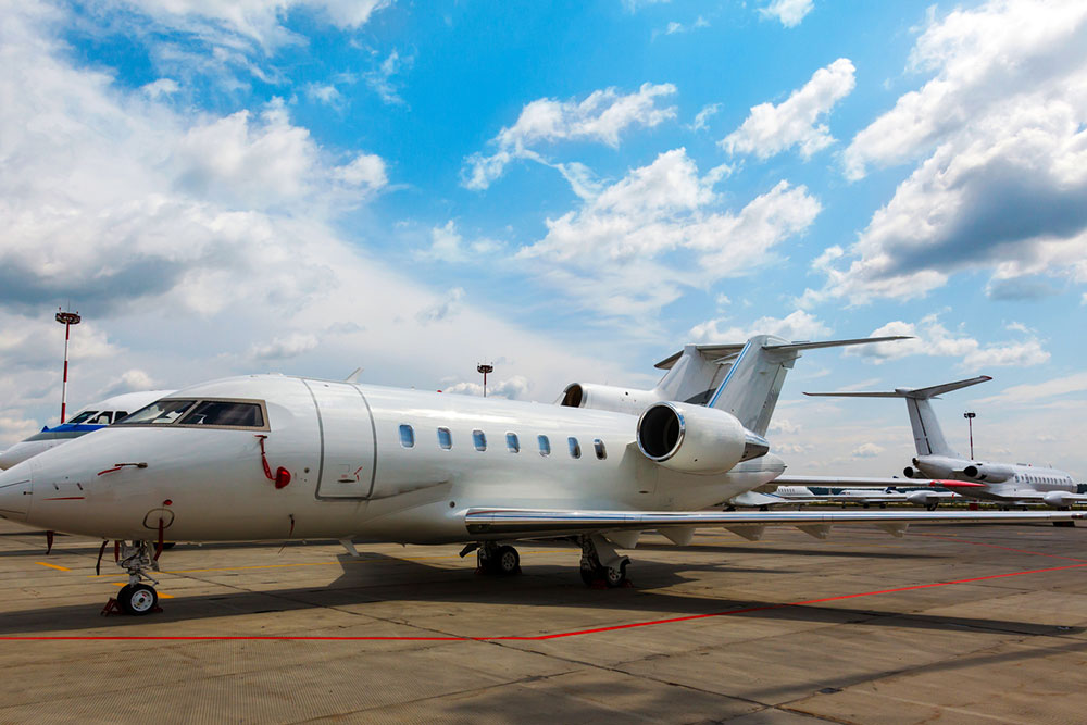 7 factors to consider before renting a private jet